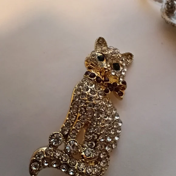 Monet Gold and Black Cat Brooch Set - Picture 4 of 7